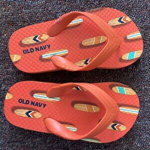 Toddler Old Navy flip flops